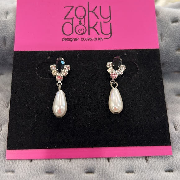 Vintage Simple Pearl Drop with Black Crystal Earring-Boutique - Picture 2 of 2